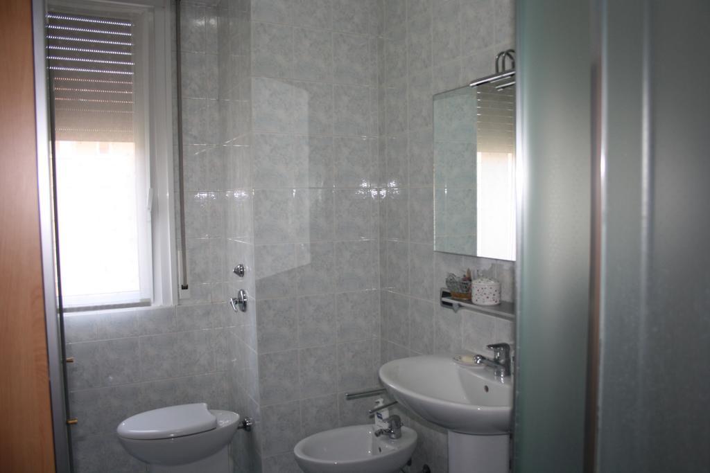 Niguarda Bicocca Flat Apartamento Milão Quarto foto